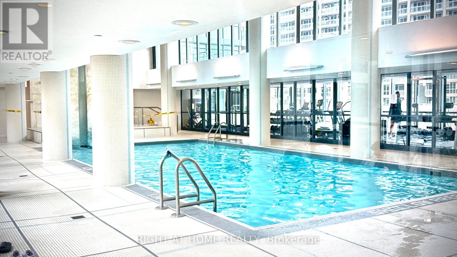 656 - 209 Fort York Boulevard S Property Photo 34