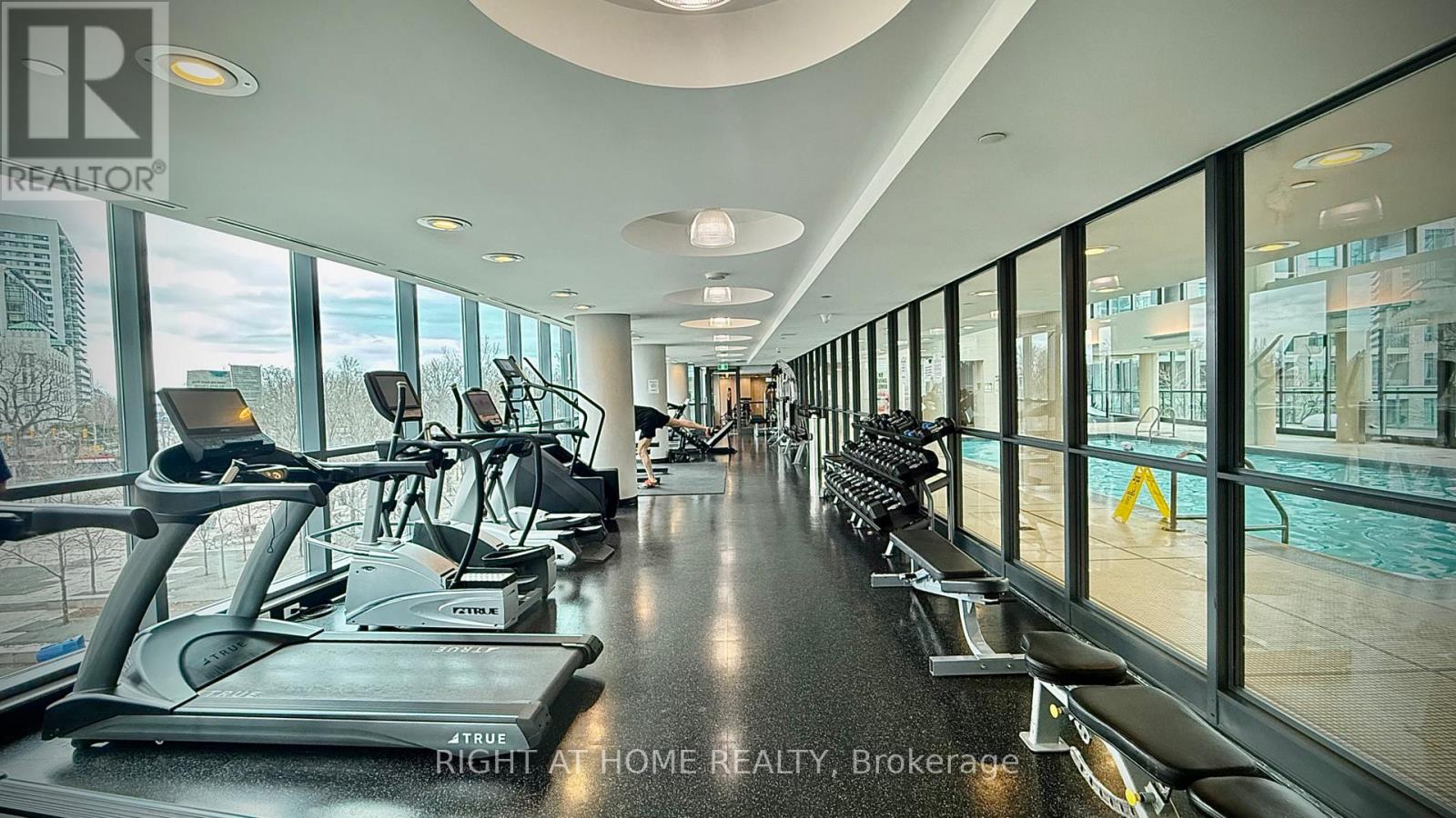 656 - 209 Fort York Boulevard S Property Photo 35