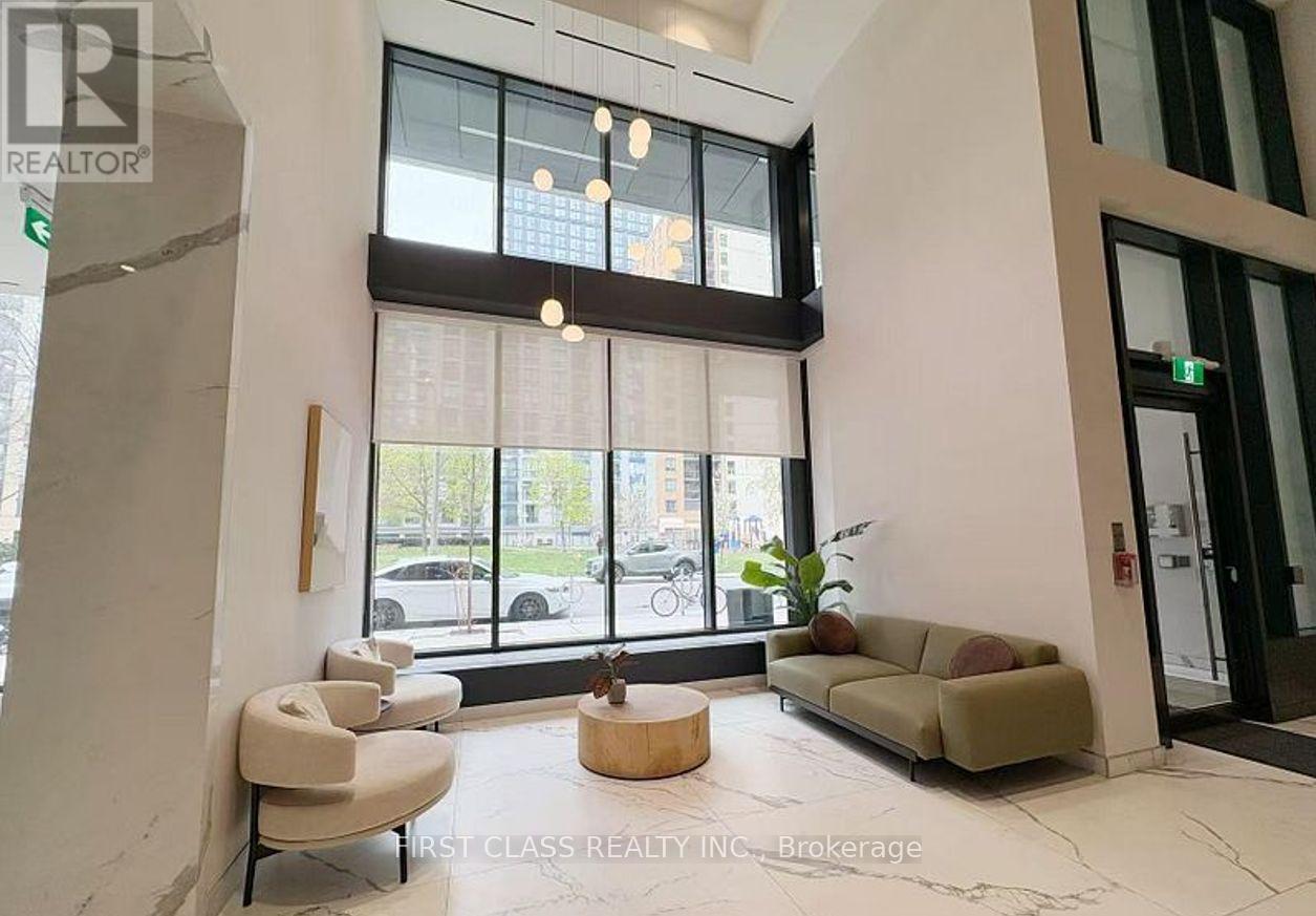 2804 - 65 Mutual Street Property Photo 4