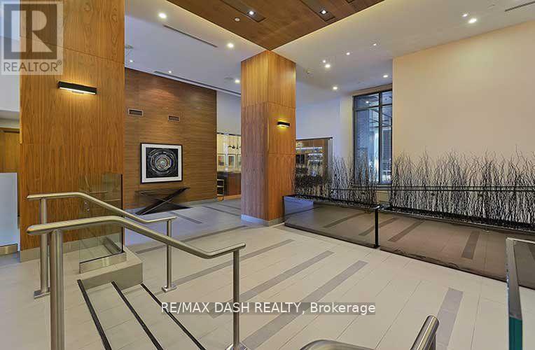 710 - 295 Adelaide Street W Property Photo 4