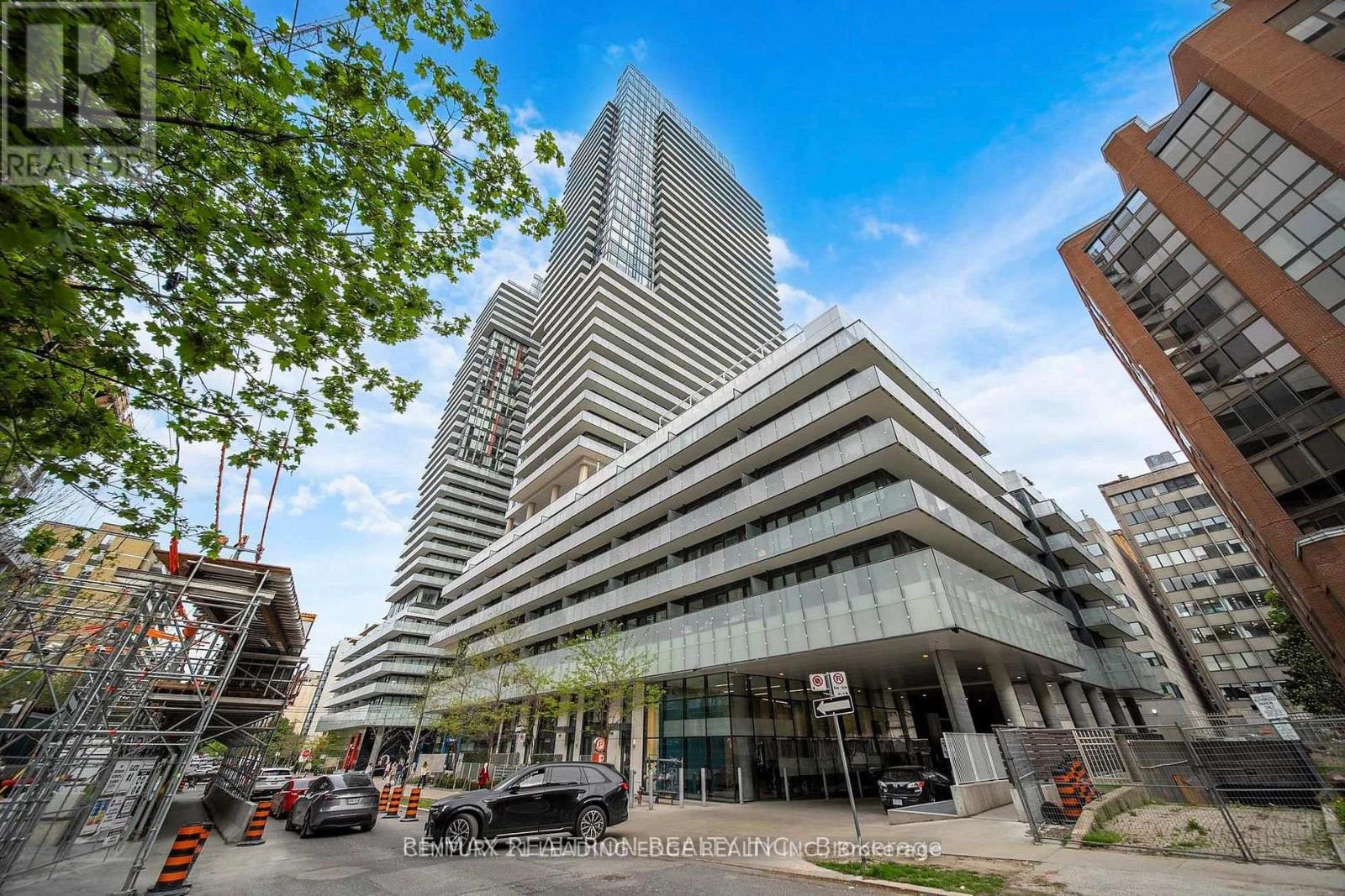 603 - 161 Roehampton Avenue Property Photo 1