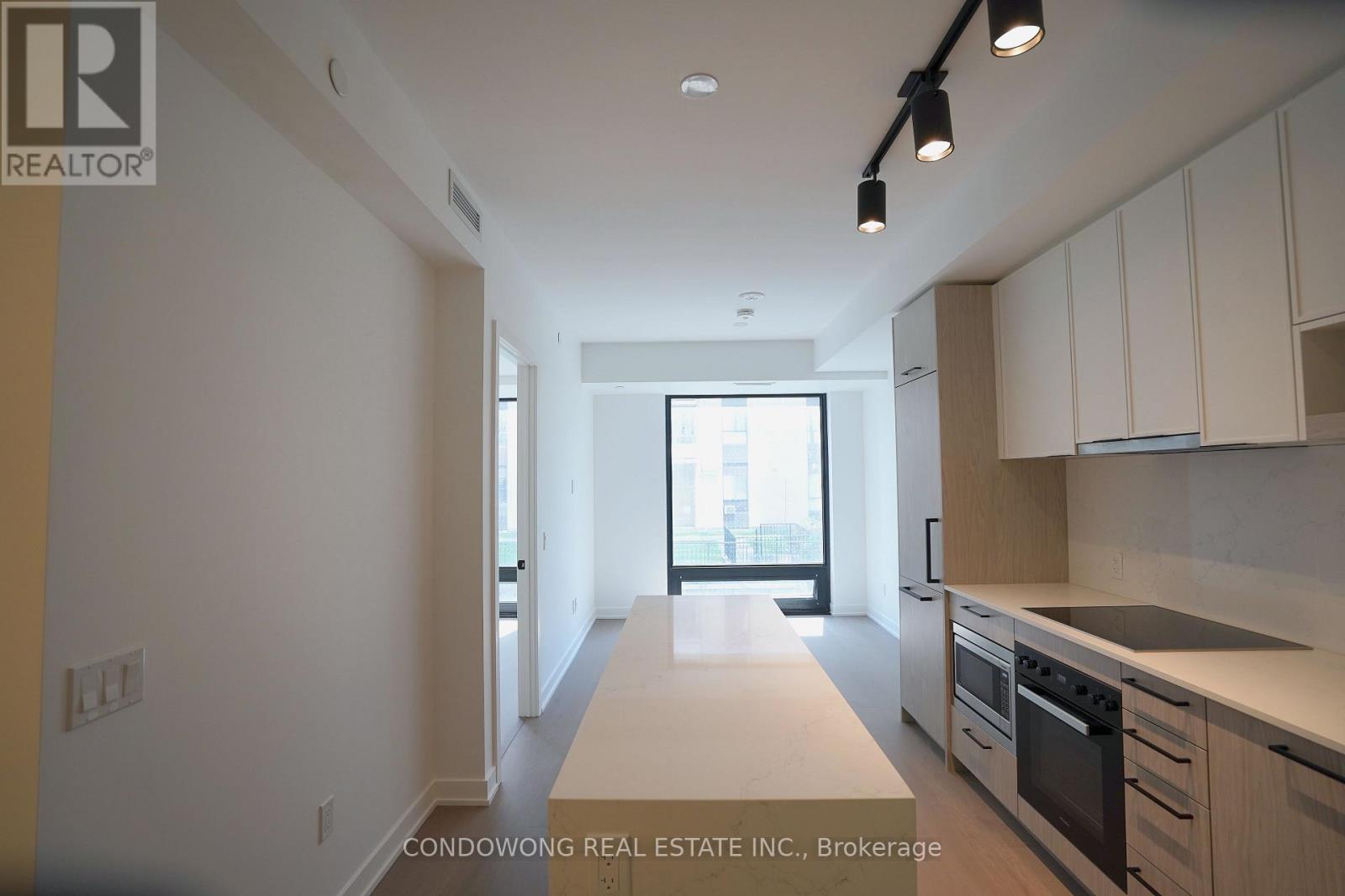 502 - 91 Montclair Avenue Property Photo 1