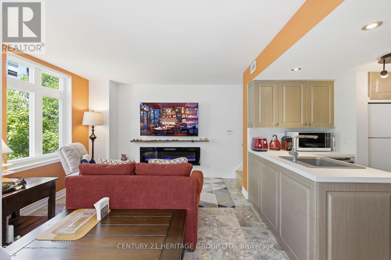8 - 87 Lillian Street Property Photo 14