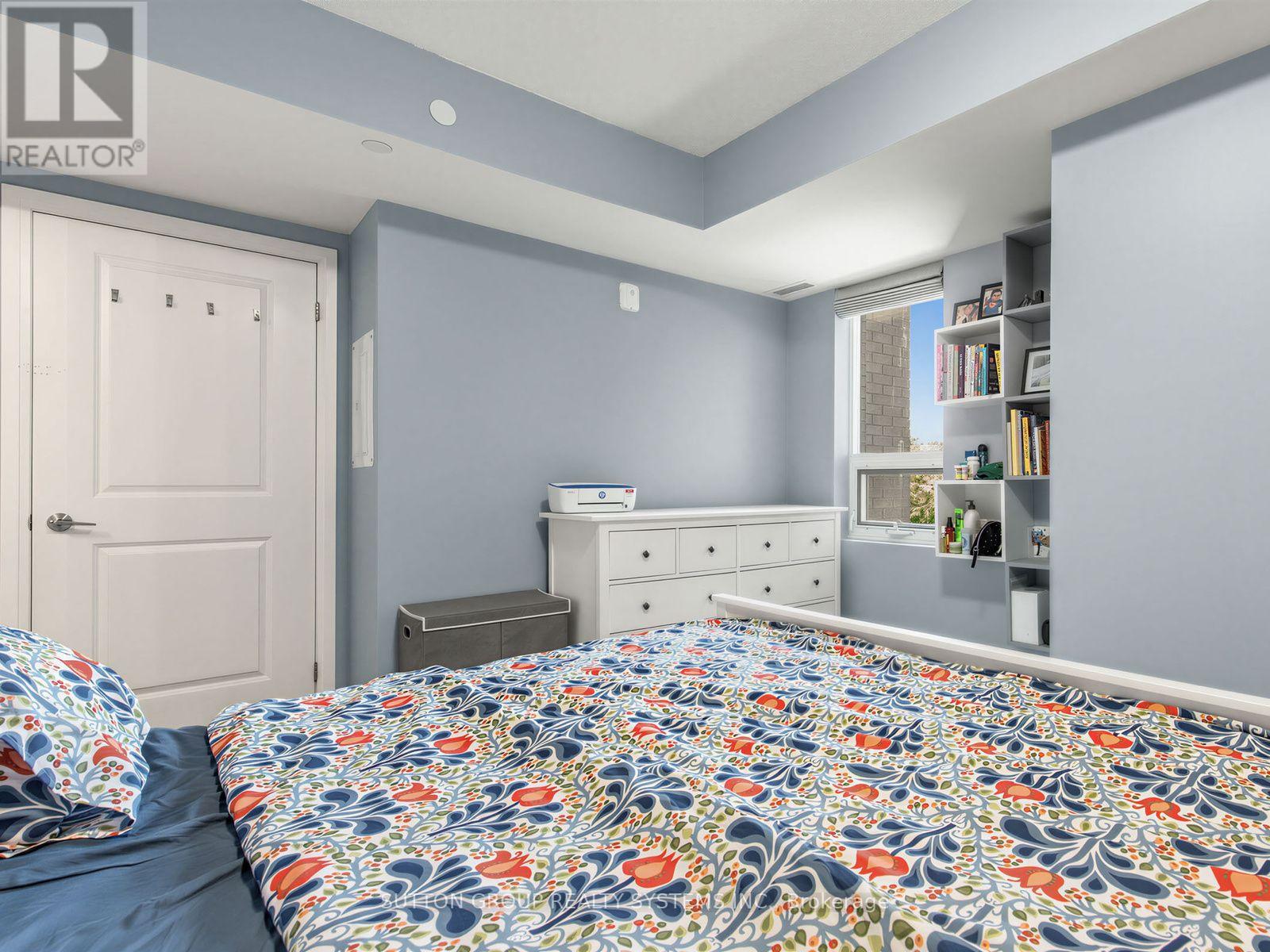 502 - 741 Sheppard Avenue W Property Photo 18