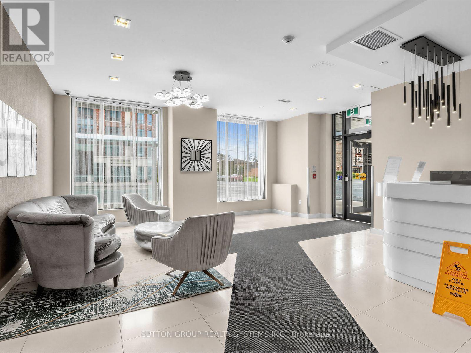 502 - 741 Sheppard Avenue W Property Photo 23