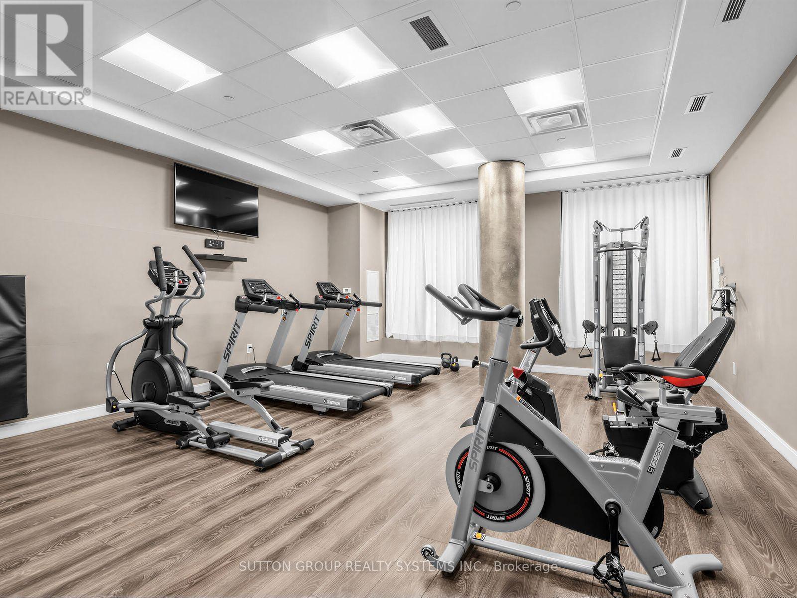 502 - 741 Sheppard Avenue W Property Photo 25