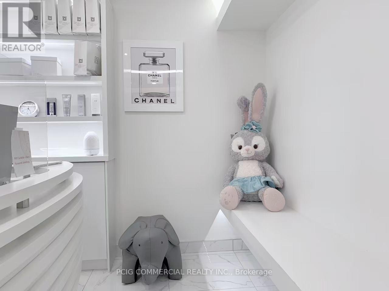 2n - 26 Bellair Street Property Photo 9