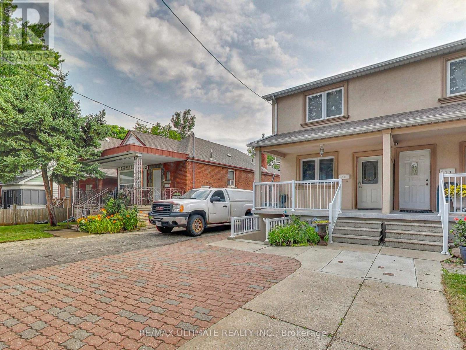 UPPER - 19 GLENORA AVENUE Property Photo 1