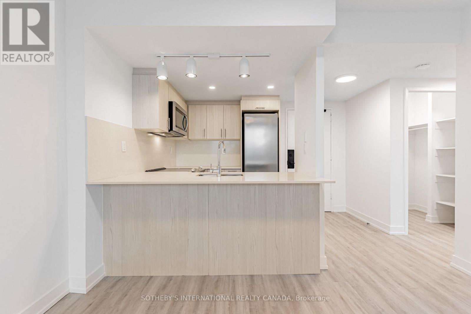 117 - 191 Sherbourne Street Property Photo 1