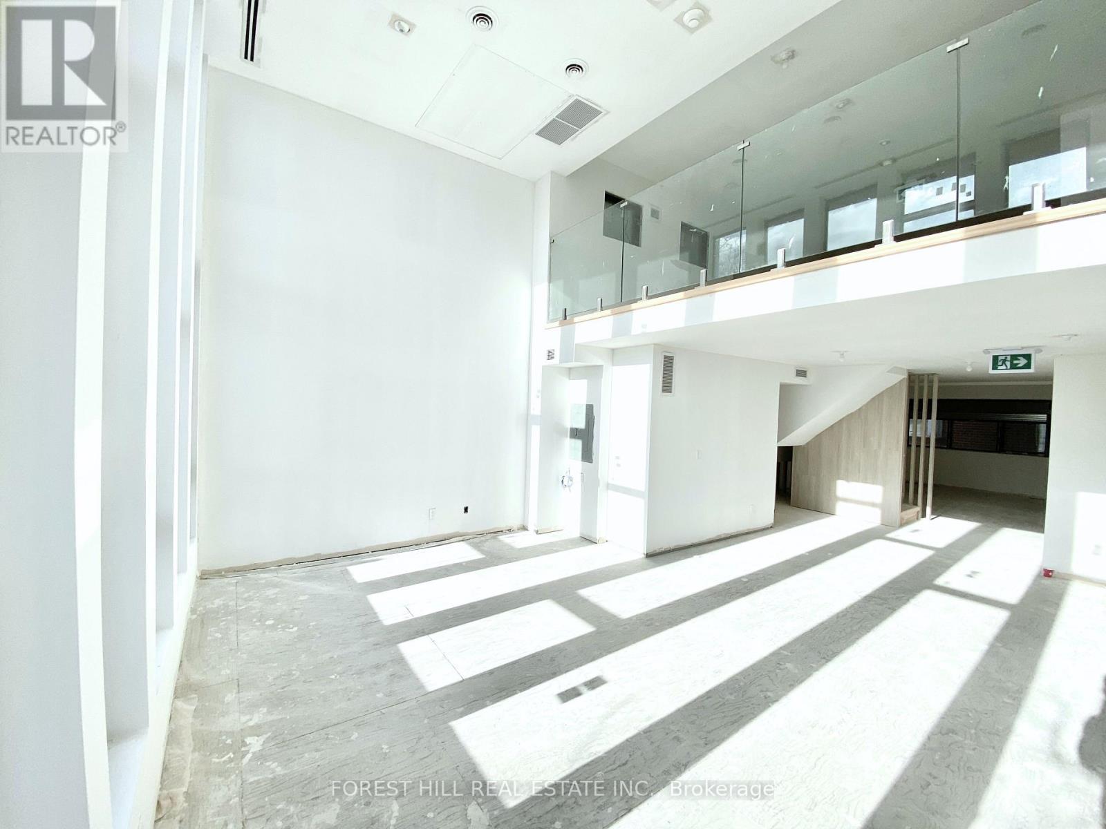 3 - 3429 Yonge Street Property Photo 10