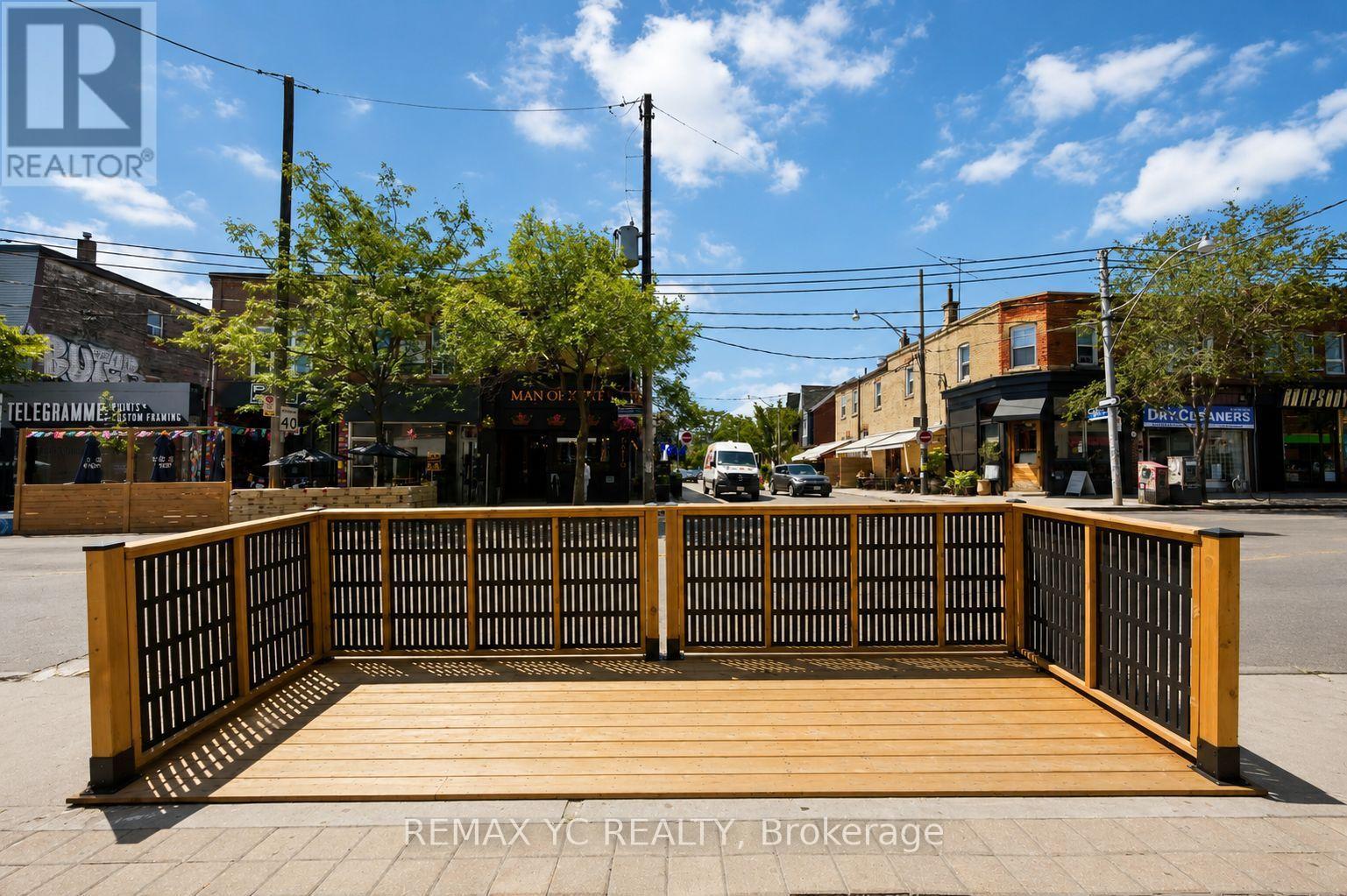 217 Ossington Avenue Property Photo 22