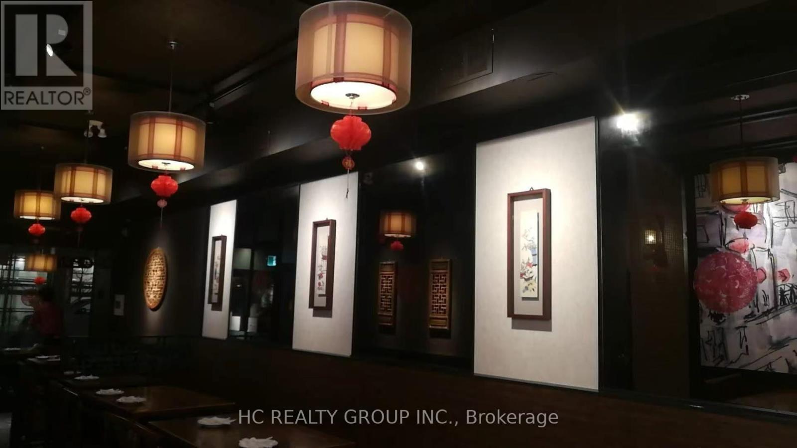 813 Yonge Street Property Photo 2
