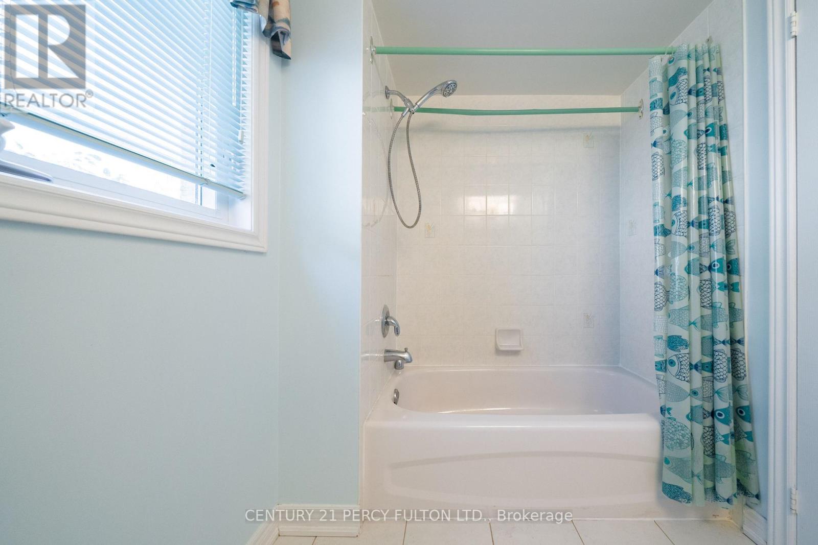 22 William Poole Way Property Photo 21