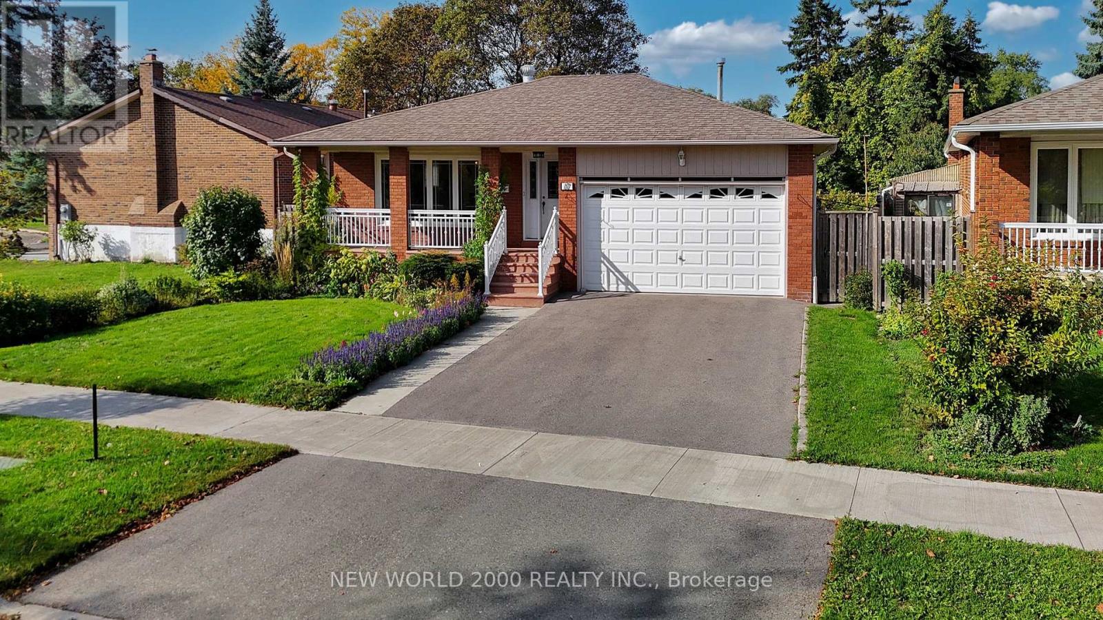 17 Squirewood Road Property Photo 2