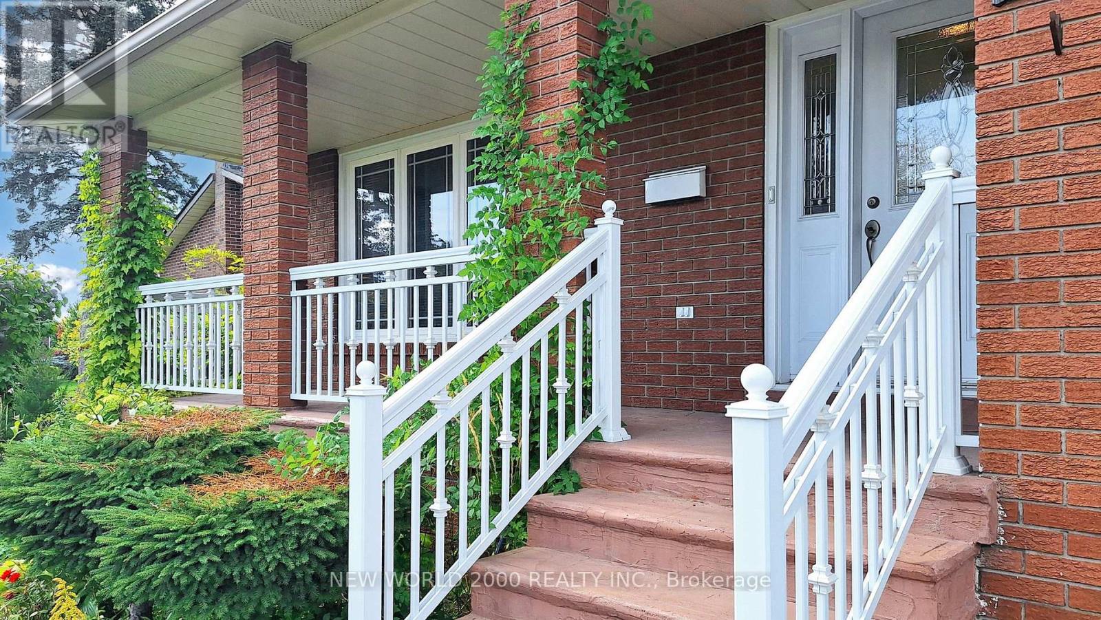 17 Squirewood Road Property Photo 4