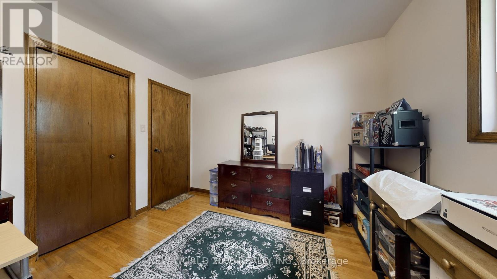 17 Squirewood Road Property Photo 24