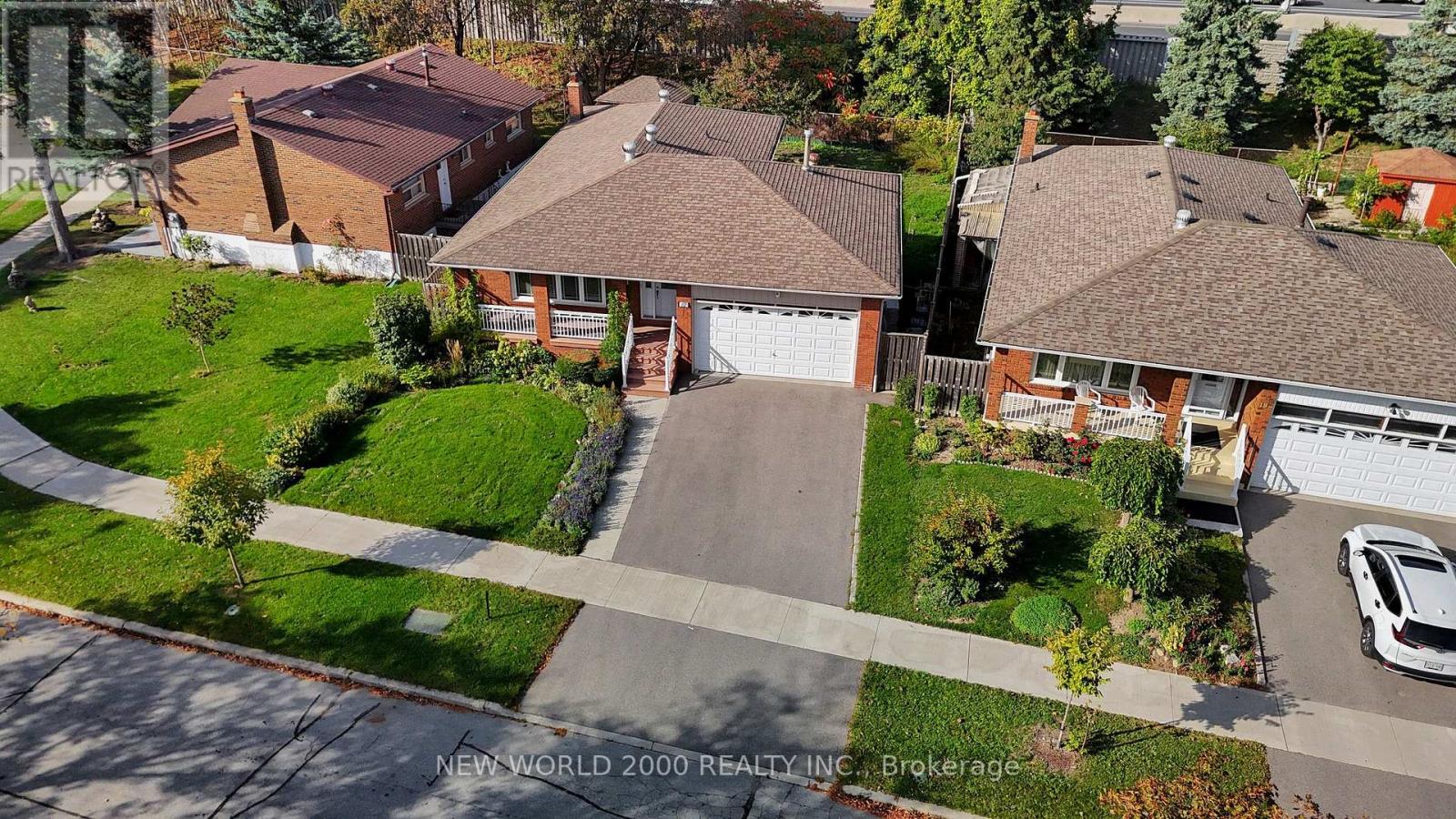 17 Squirewood Road Property Photo 49