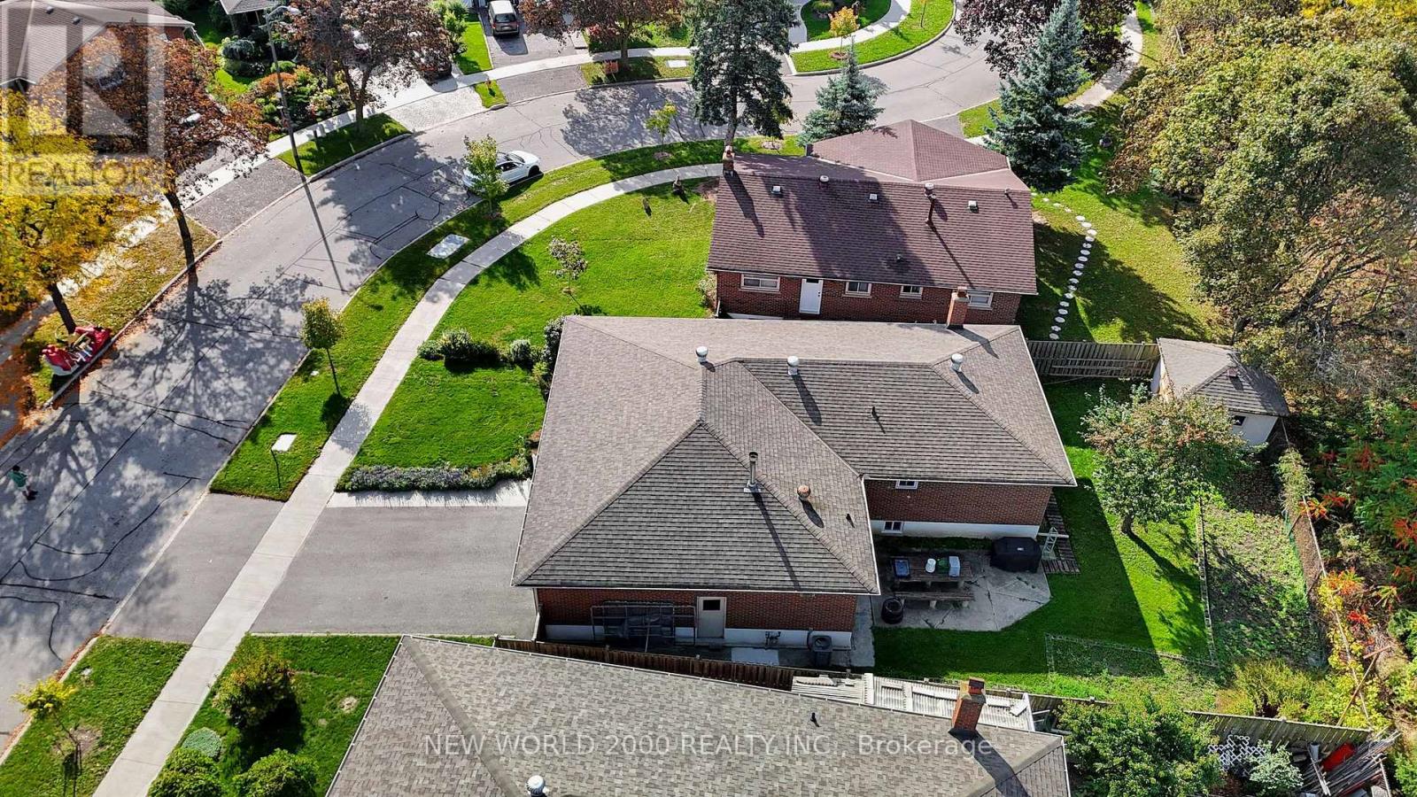 17 Squirewood Road Property Photo 50