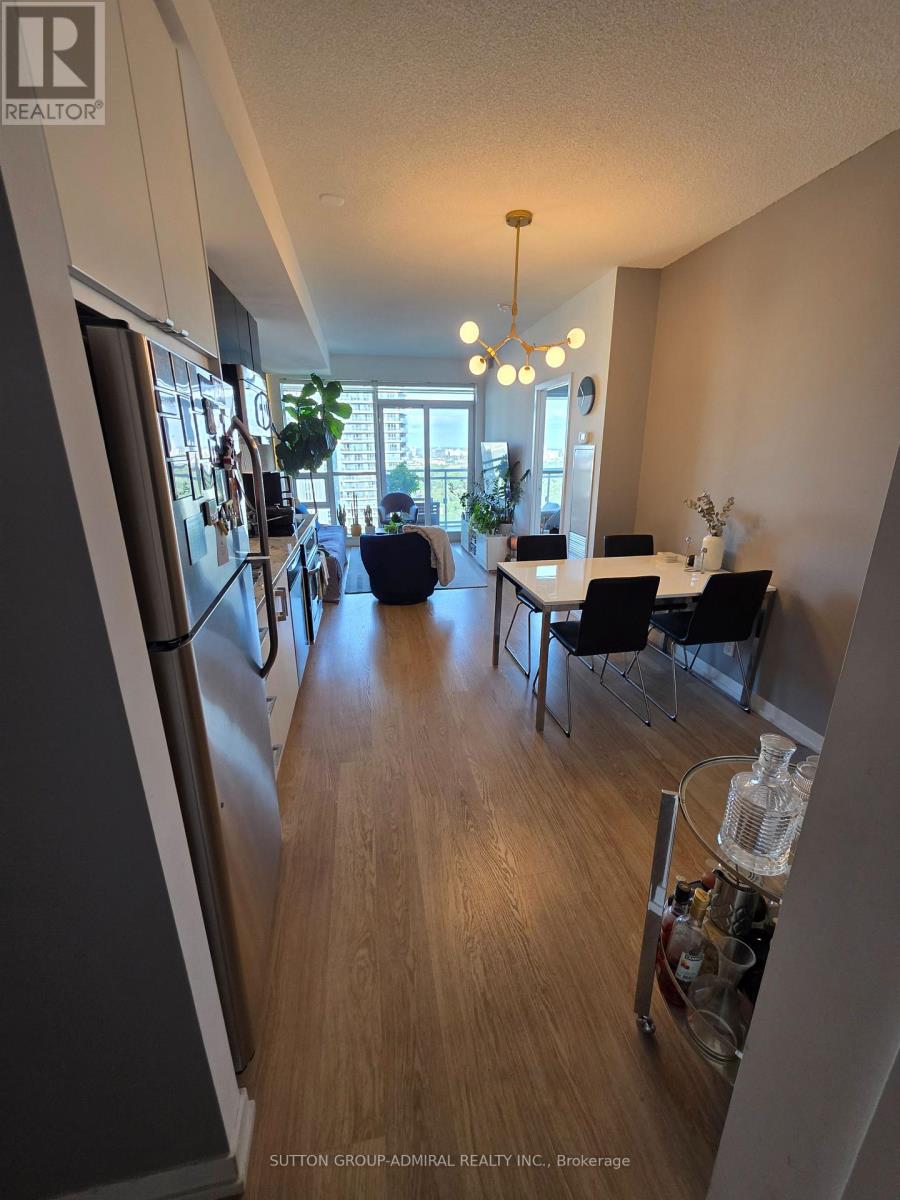 2316 - 98 LILLIAN STREET Property Photo 1