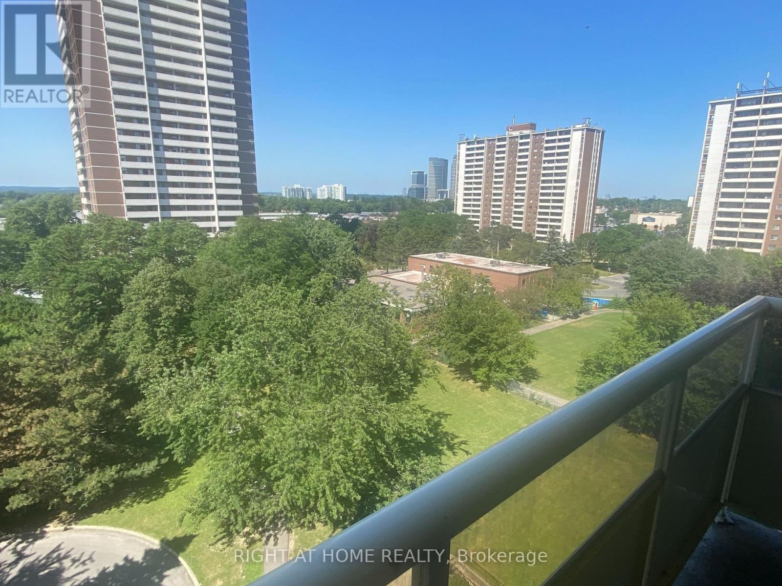 C13652430 Property Photo 11