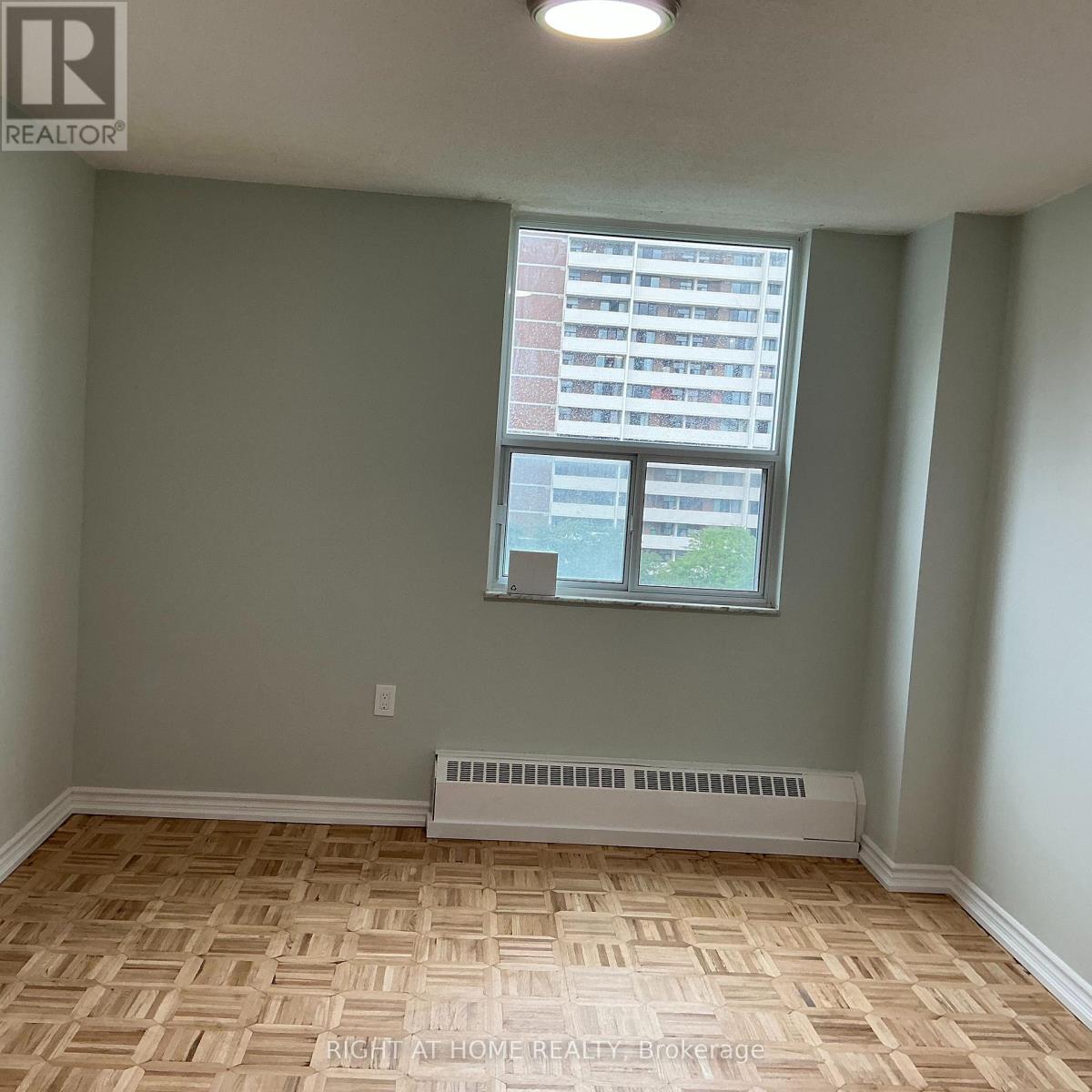 C13652430 Property Photo 14