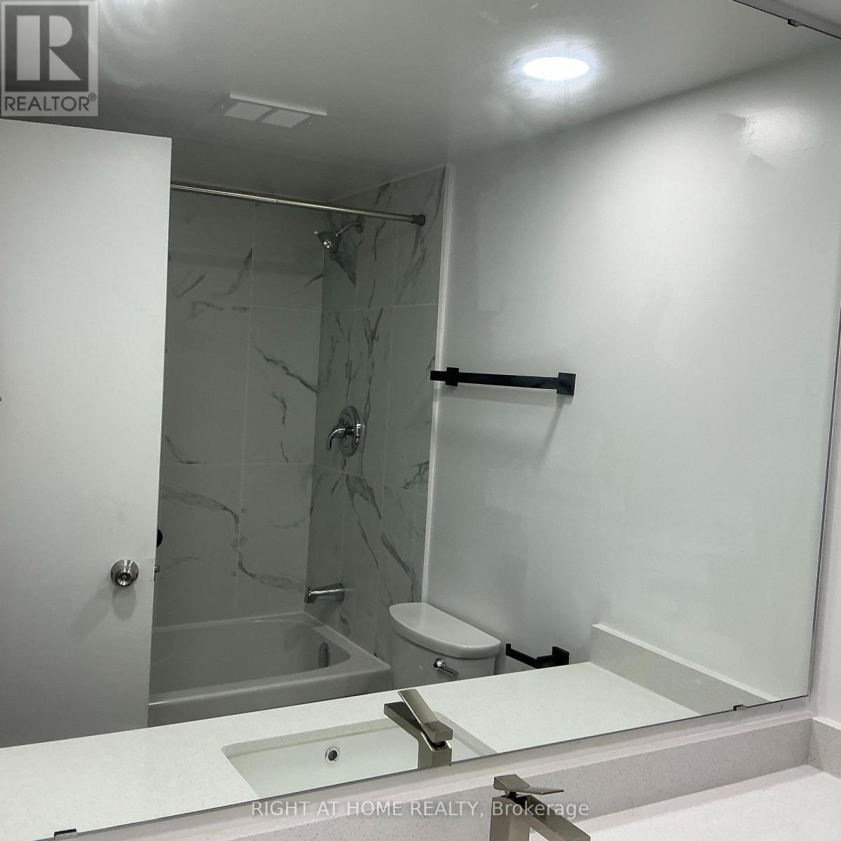 C13652430 Property Photo 15
