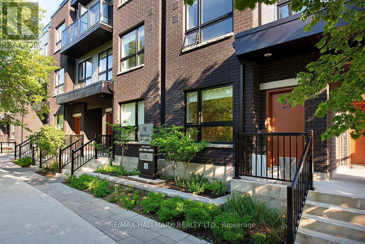 6 - 15 BRENTHALL AVENUE Property Photo 1