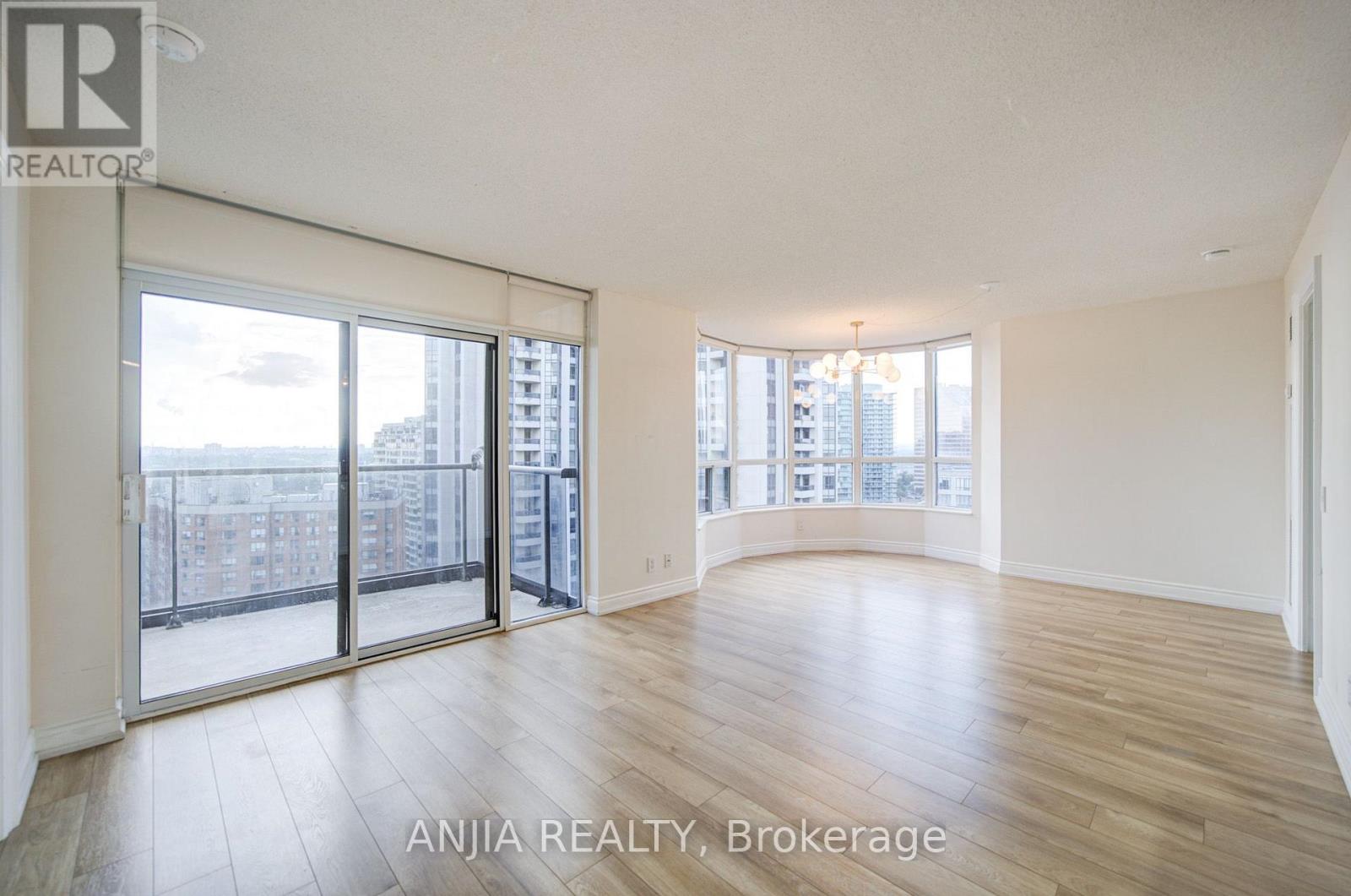 1811 - 10 Northtown Way Property Photo 9