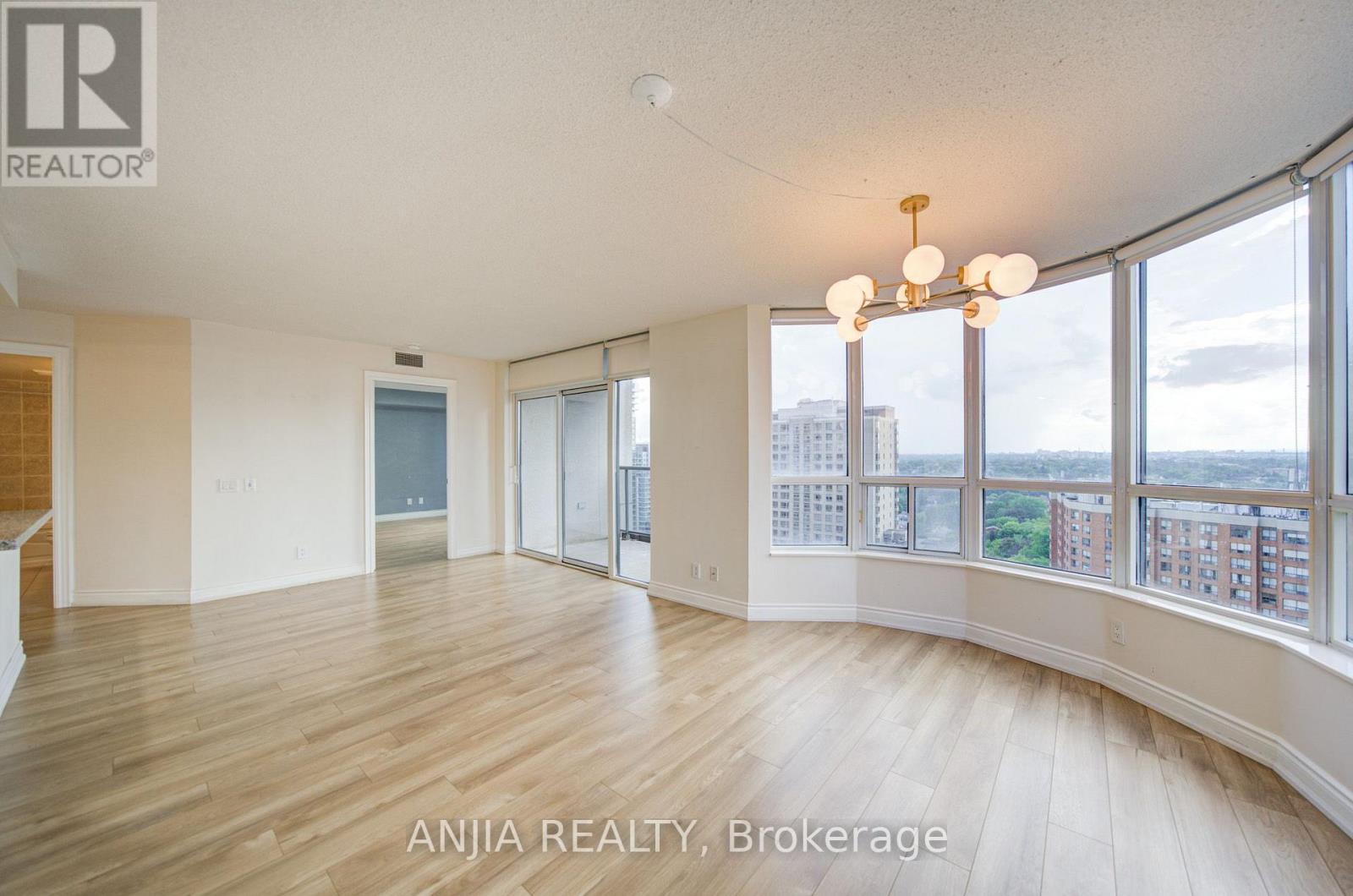 1811 - 10 Northtown Way Property Photo 12