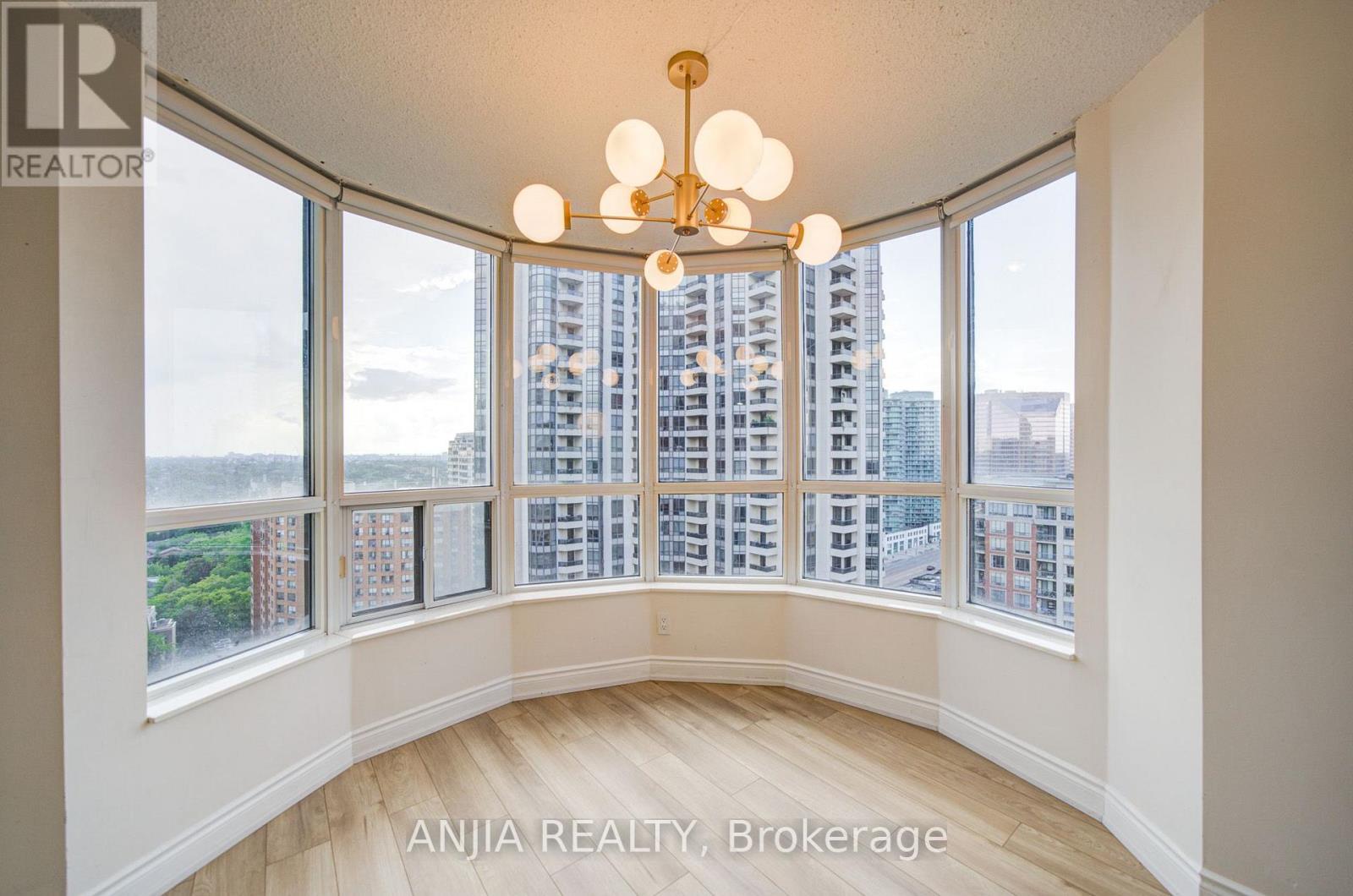 1811 - 10 Northtown Way Property Photo 15