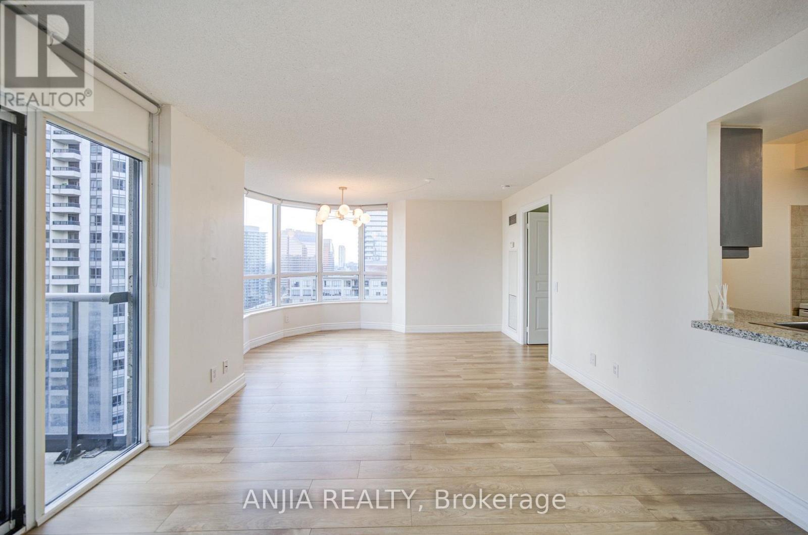 1811 - 10 Northtown Way Property Photo 16