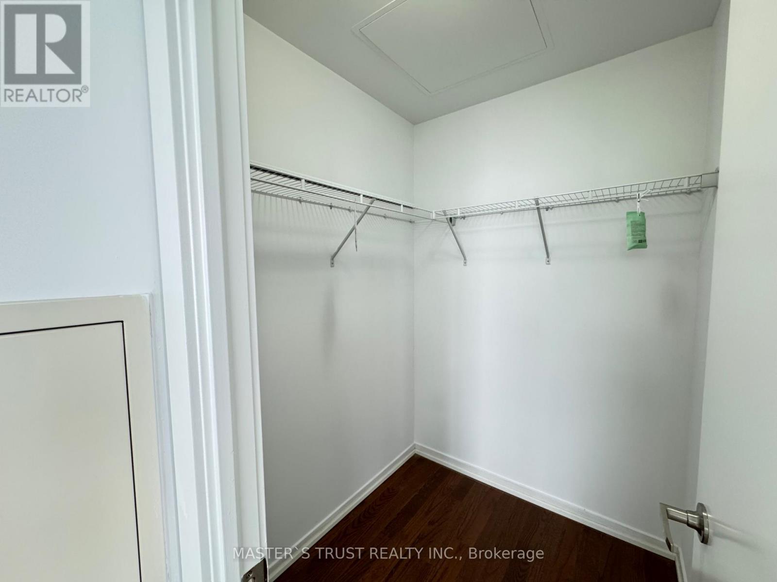 4502 - 65 Bremner Boulevard Property Photo 13