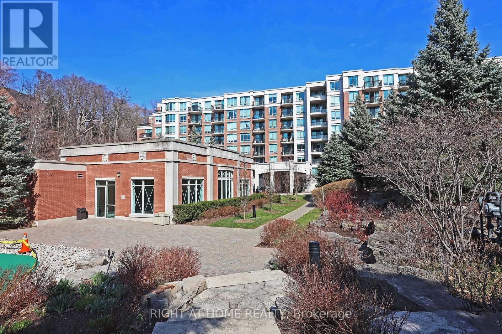 615 - 38 WILLIAM CARSON CRESCENT Property Photo 1