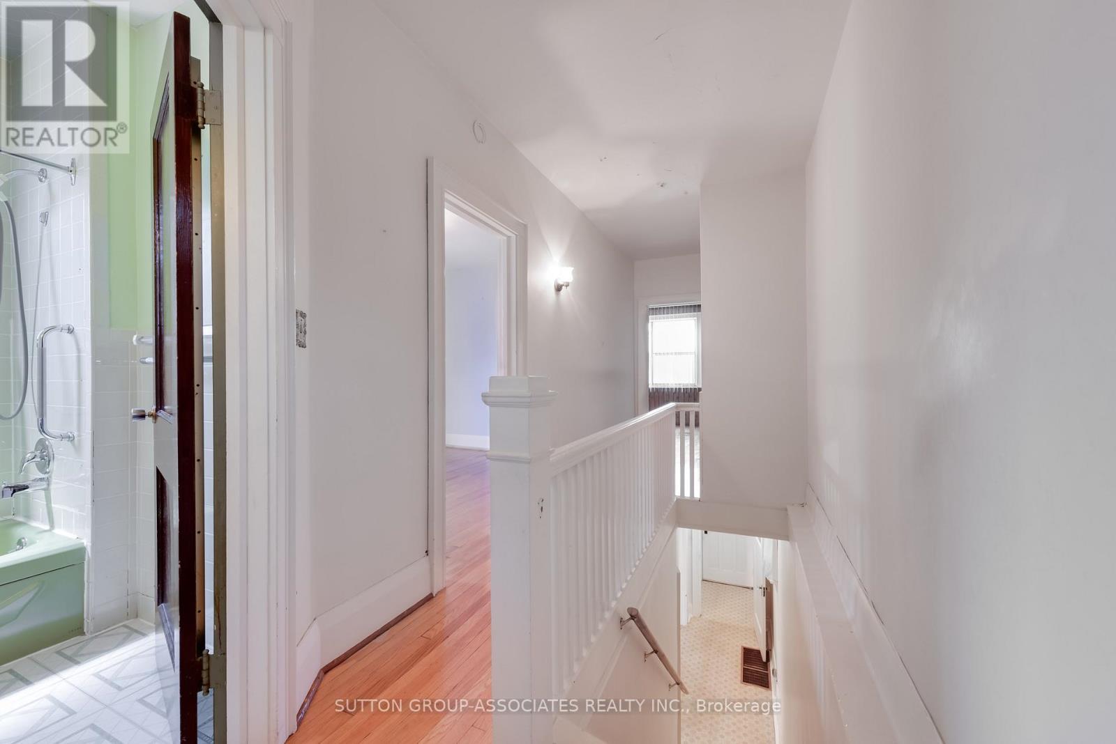 155 Earlsdale Avenue Property Photo 13