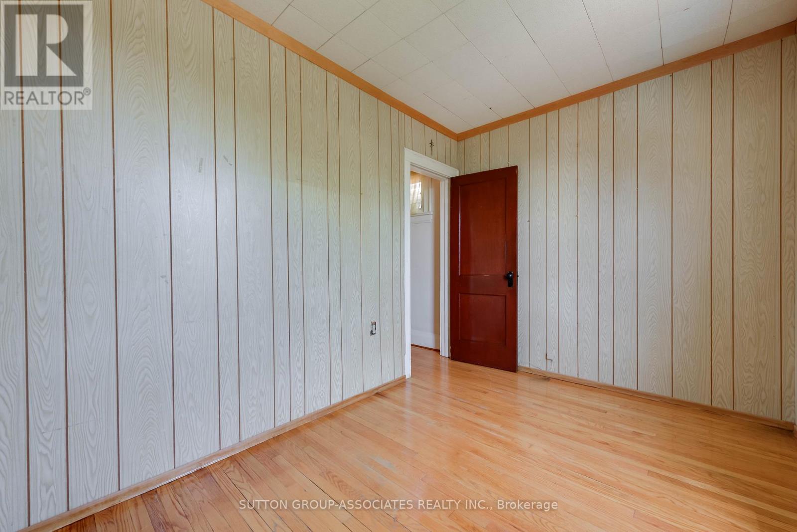 155 Earlsdale Avenue Property Photo 16