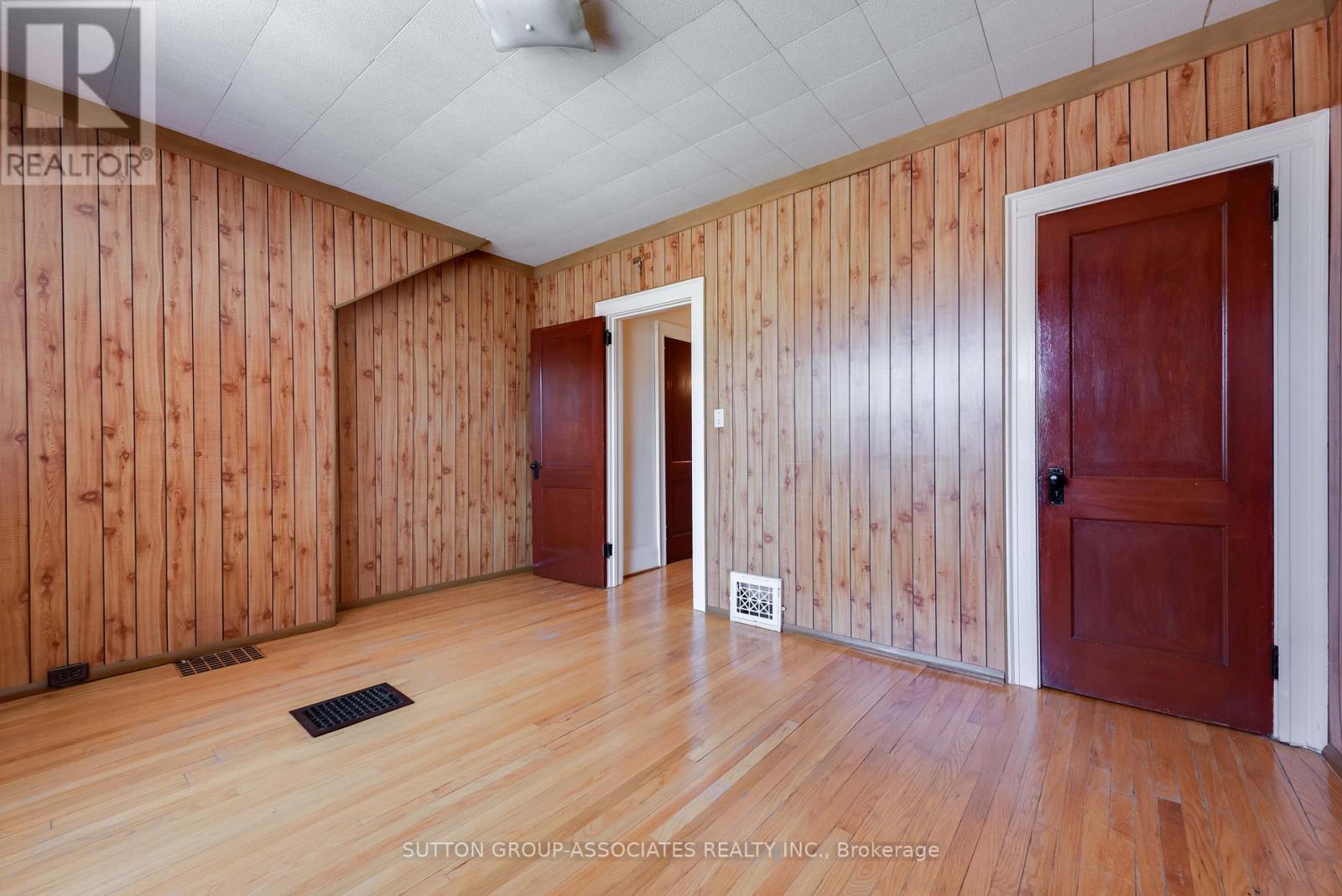 155 Earlsdale Avenue Property Photo 23