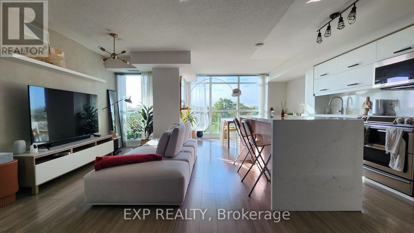505 - 215 FORT YORK BOULEVARD Property Photo 1