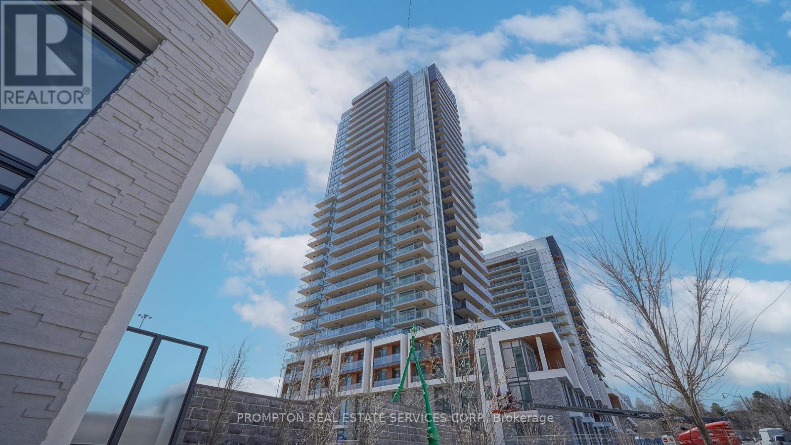 Ph3302 - 27 Mcmahon Drive Property Photo 1