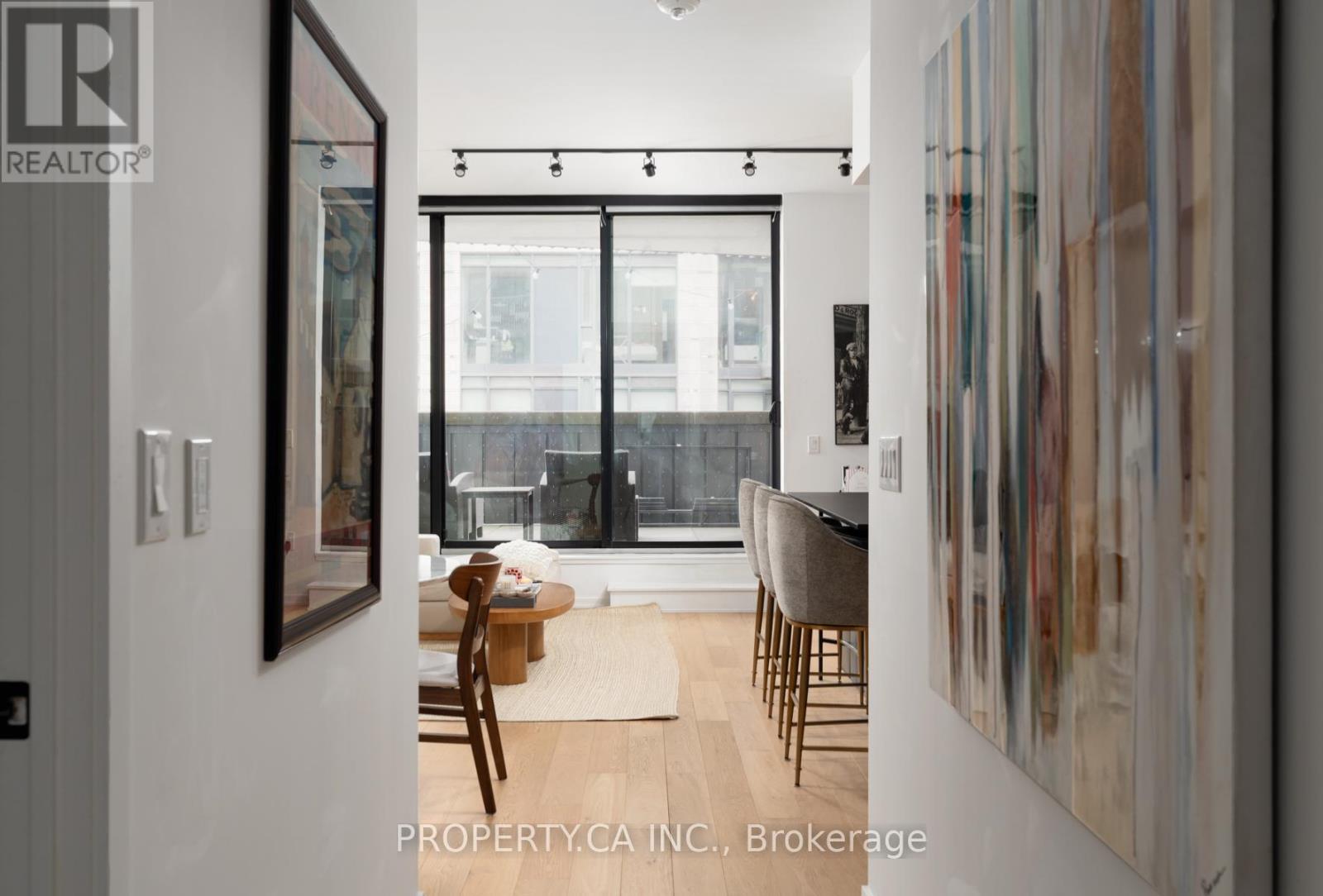 302 - 41 Dovercourt Road Property Photo 5