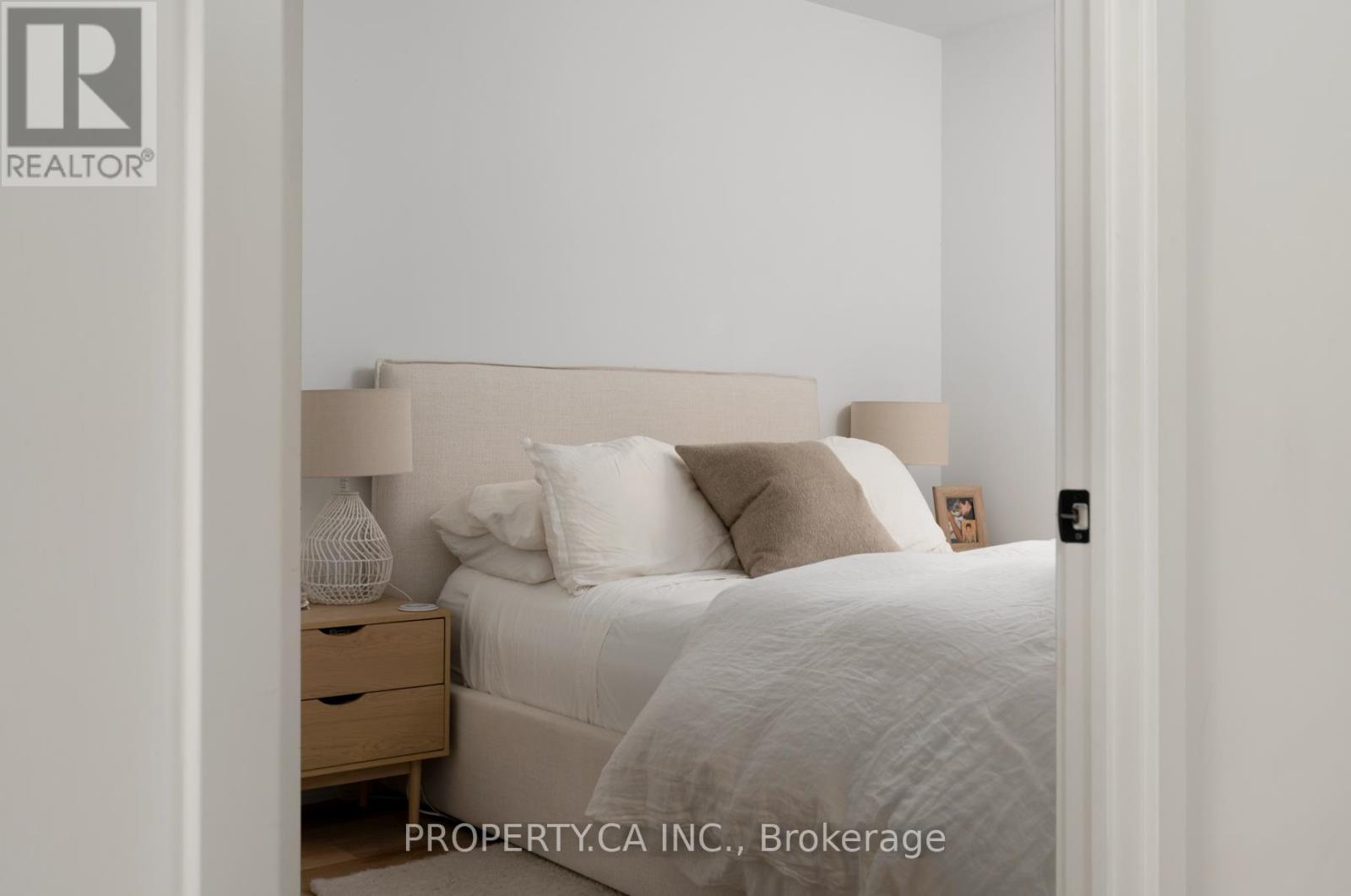 302 - 41 Dovercourt Road Property Photo 16