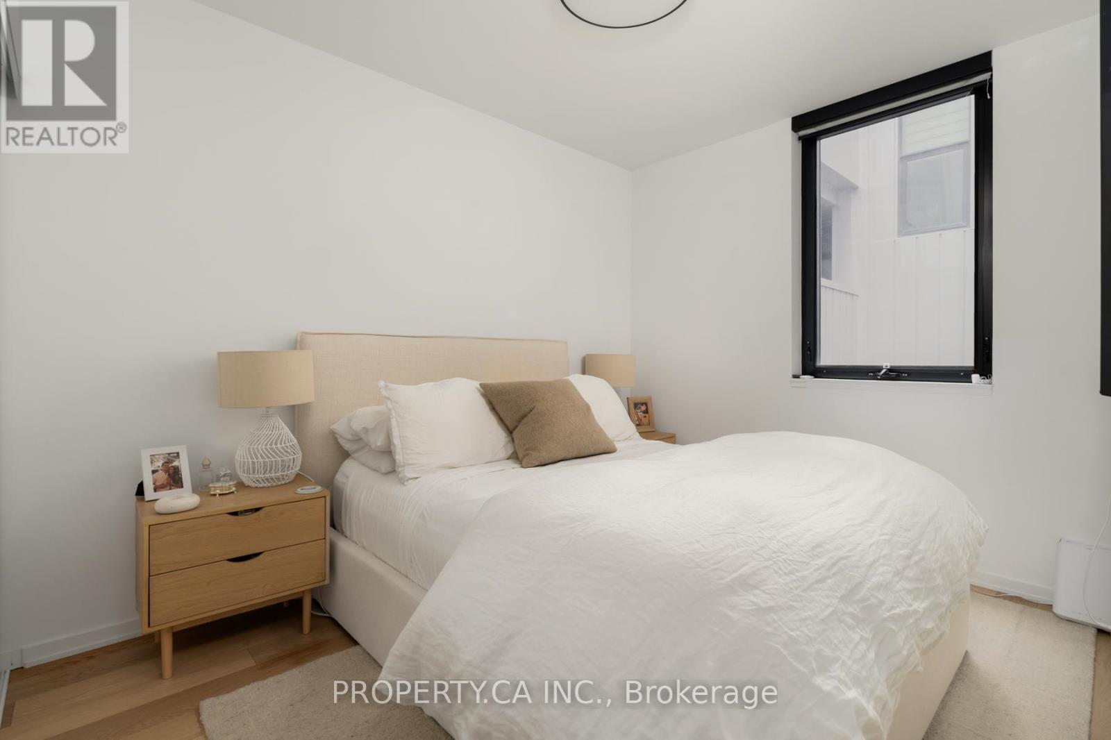 302 - 41 Dovercourt Road Property Photo 17