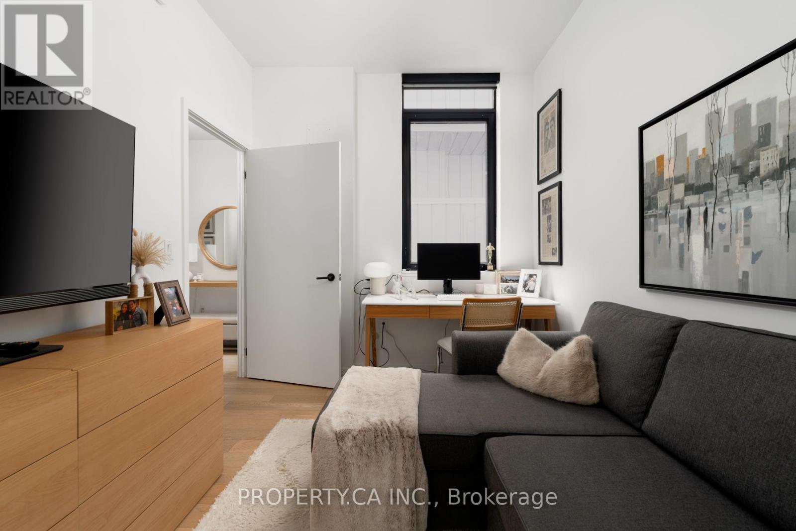 302 - 41 Dovercourt Road Property Photo 22