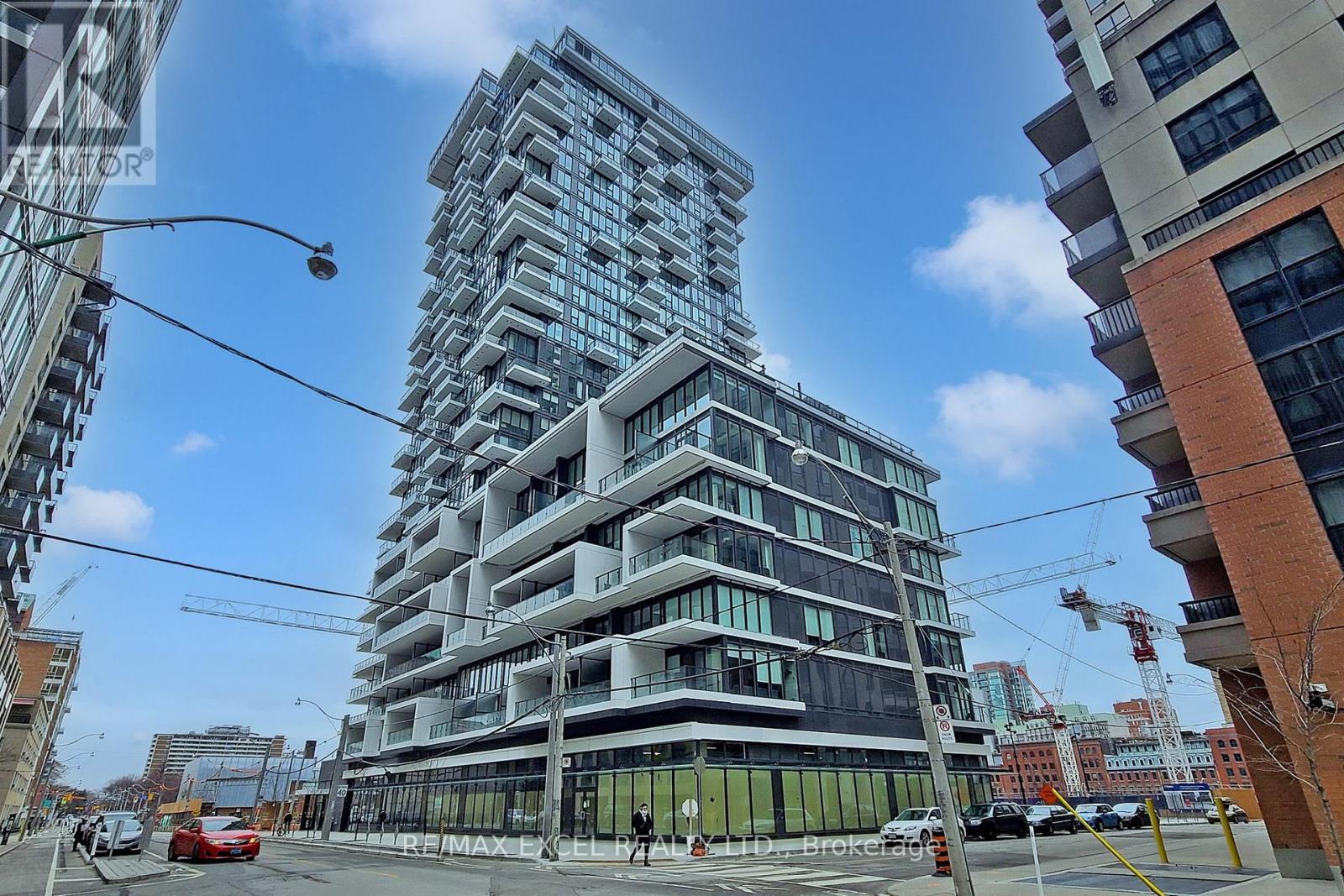 PH02 - 77 SHUTER STREET Property Photo 1