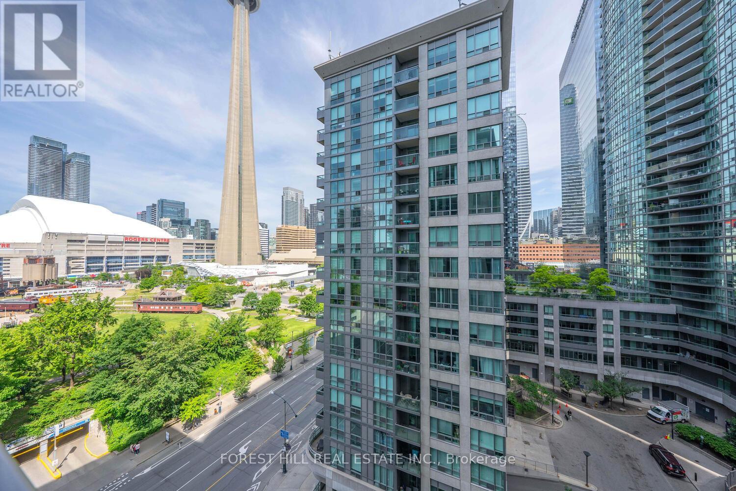 1120 - 25 LOWER SIMCOE STREET Property Photo 1