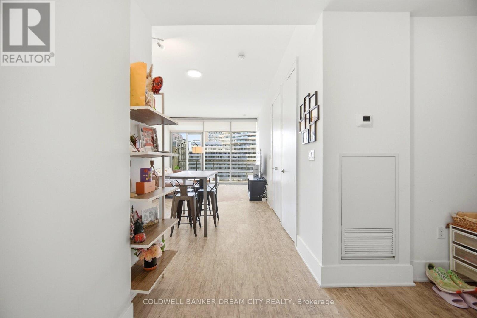 837 - 39 Queens Quay E Property Photo 6