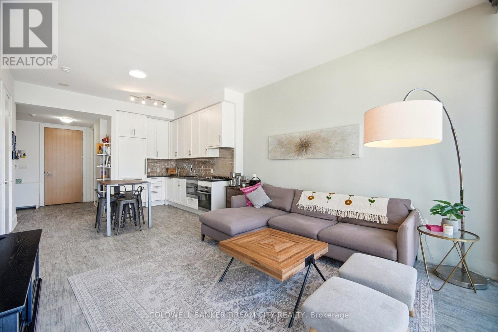 837 - 39 Queens Quay E Property Photo 15