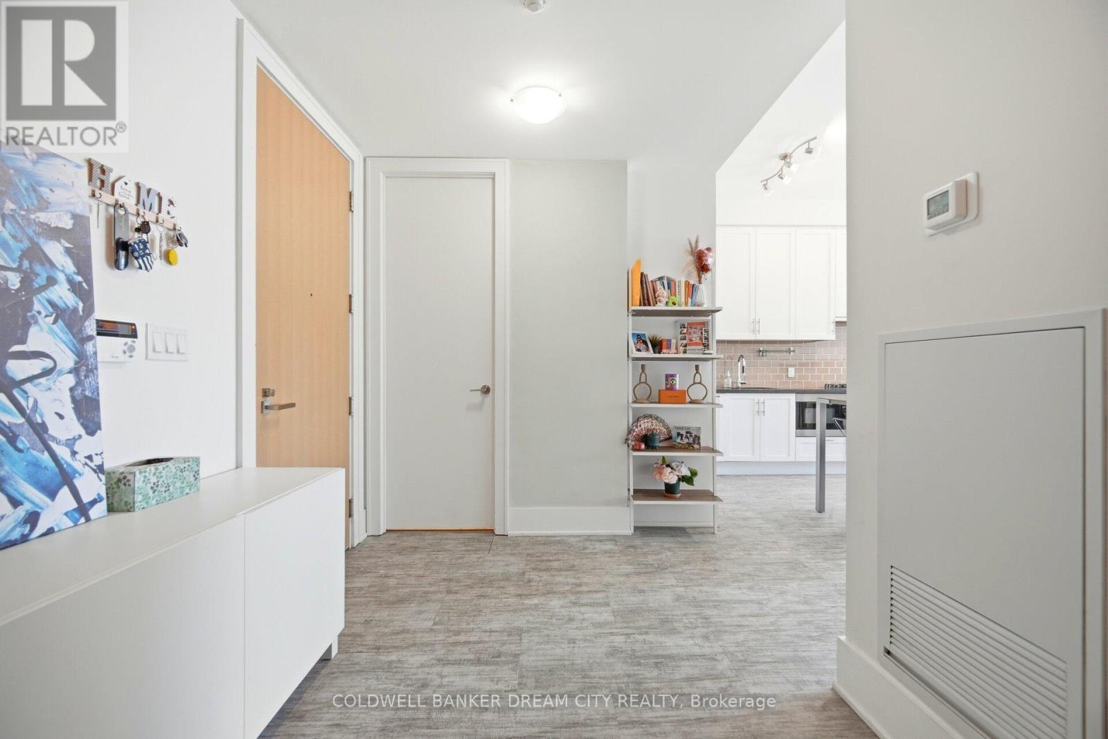 837 - 39 Queens Quay E Property Photo 18