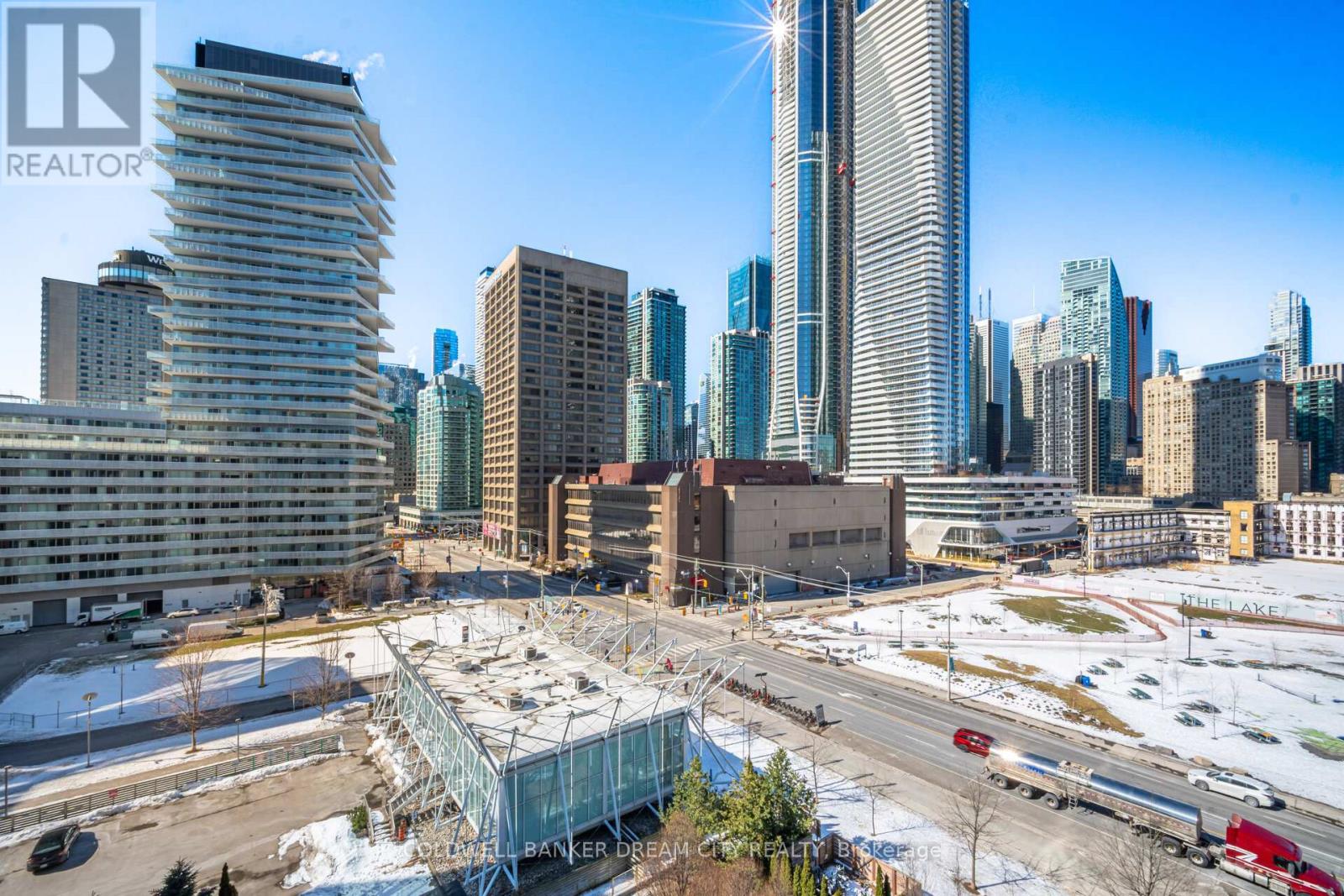 837 - 39 Queens Quay E Property Photo 33