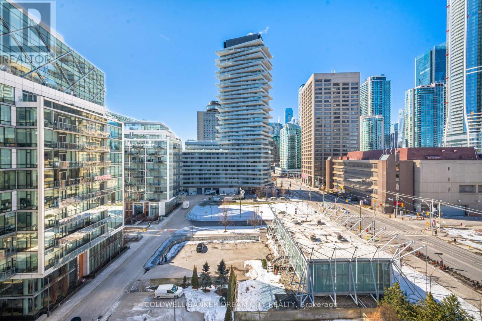 837 - 39 Queens Quay E Property Photo 36