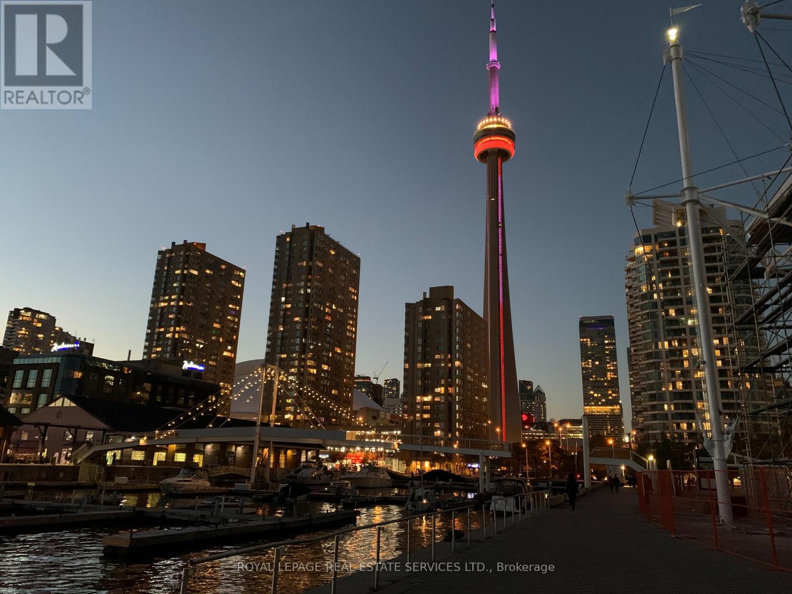 1104 - 250 QUEENS QUAY